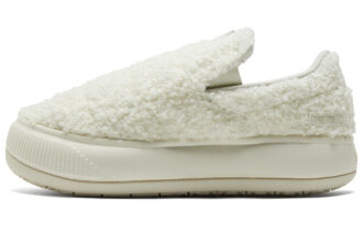 (WMNS) Suede Mayu Slip-On “Teddy – Marshmallow”