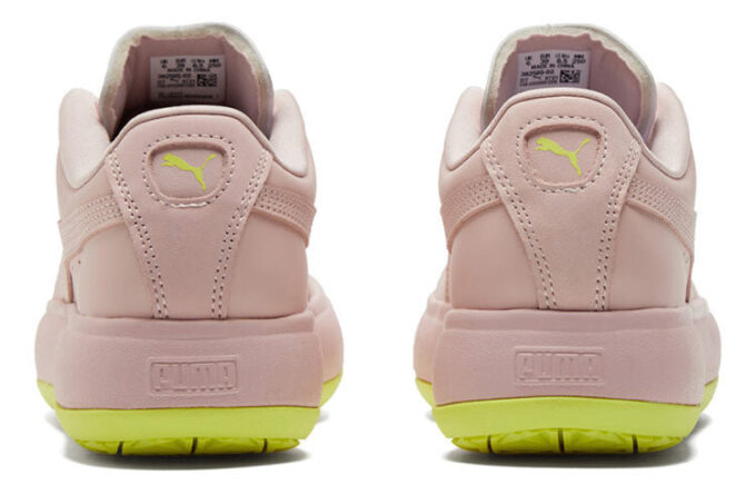 (WMNS) Suede Mayu Sneakers Pink