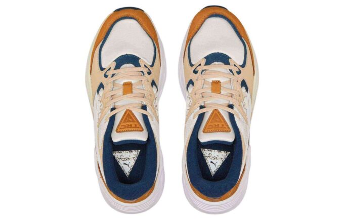 (WMNS) TRC Mira “Inland”