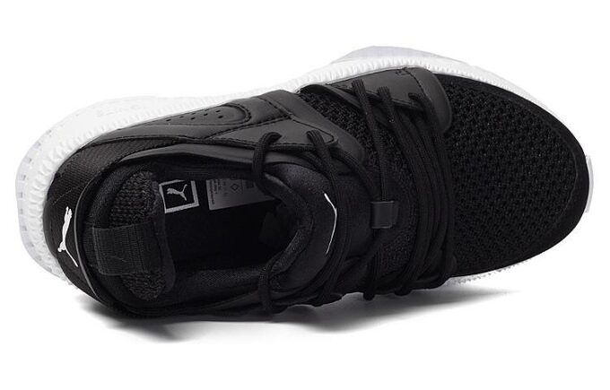 (WMNS) Tsugi Blaze Sneakers “Black White”