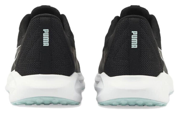 (WMNS) Twitch Runner “Black Nitro Blue”