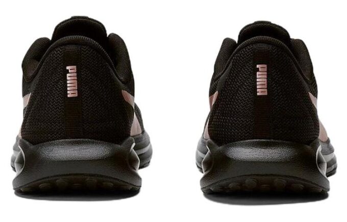 (WMNS) Twitch Runner “Black Rose Gold”