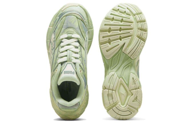 (WMNS) Velophasis “Retreat Yourself”