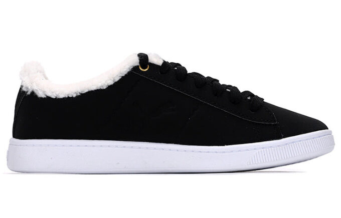 (WMNS) Vikky v2 Cat Teddy Sneakers Black