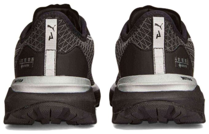 (WMNS) Voyage Nitro 2 GORE-TEX “Black Metallic Silver”