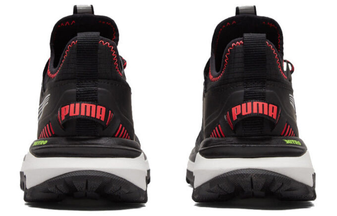 (WMNS) Voyage Nitro “Black Sunblaze”