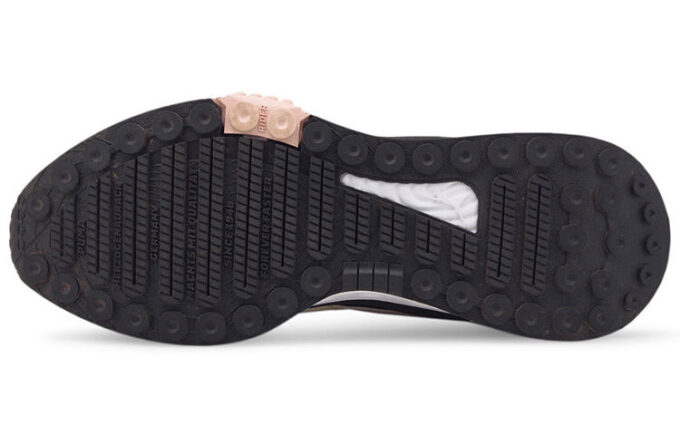 (WMNS) Wild Rider Downtown “Black Ivory”