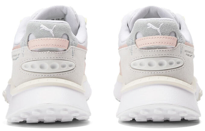 (WMNS) Wild Rider Rollin” “Blue Fog White”