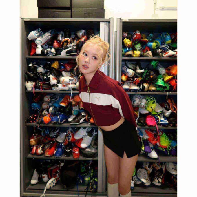 Women Relaxed Crop Track Jacket