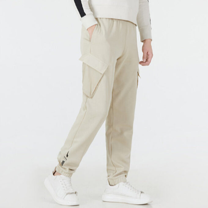 Woven Cargo Pants “Beige”